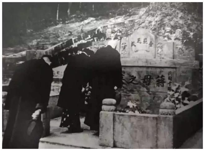 1954年蒋介石回到浙江，他说：我精神上很愉快-yeeyi