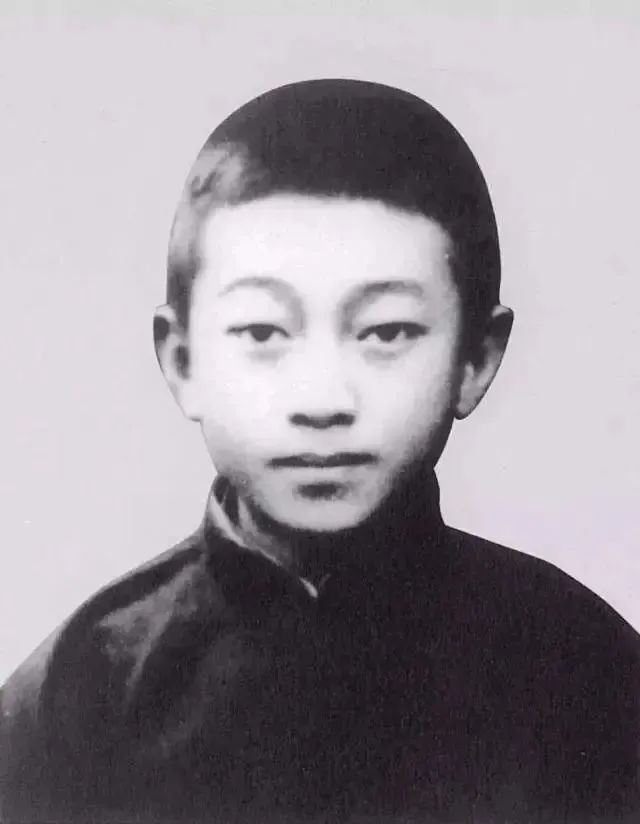 希少 圍棋定石要領（上集）吳清源著 1951年1月出版 正中書局 碁石決定の要点 希少 圍棋定石要領（上集）吳清源著 1951年1月出版 正中書局